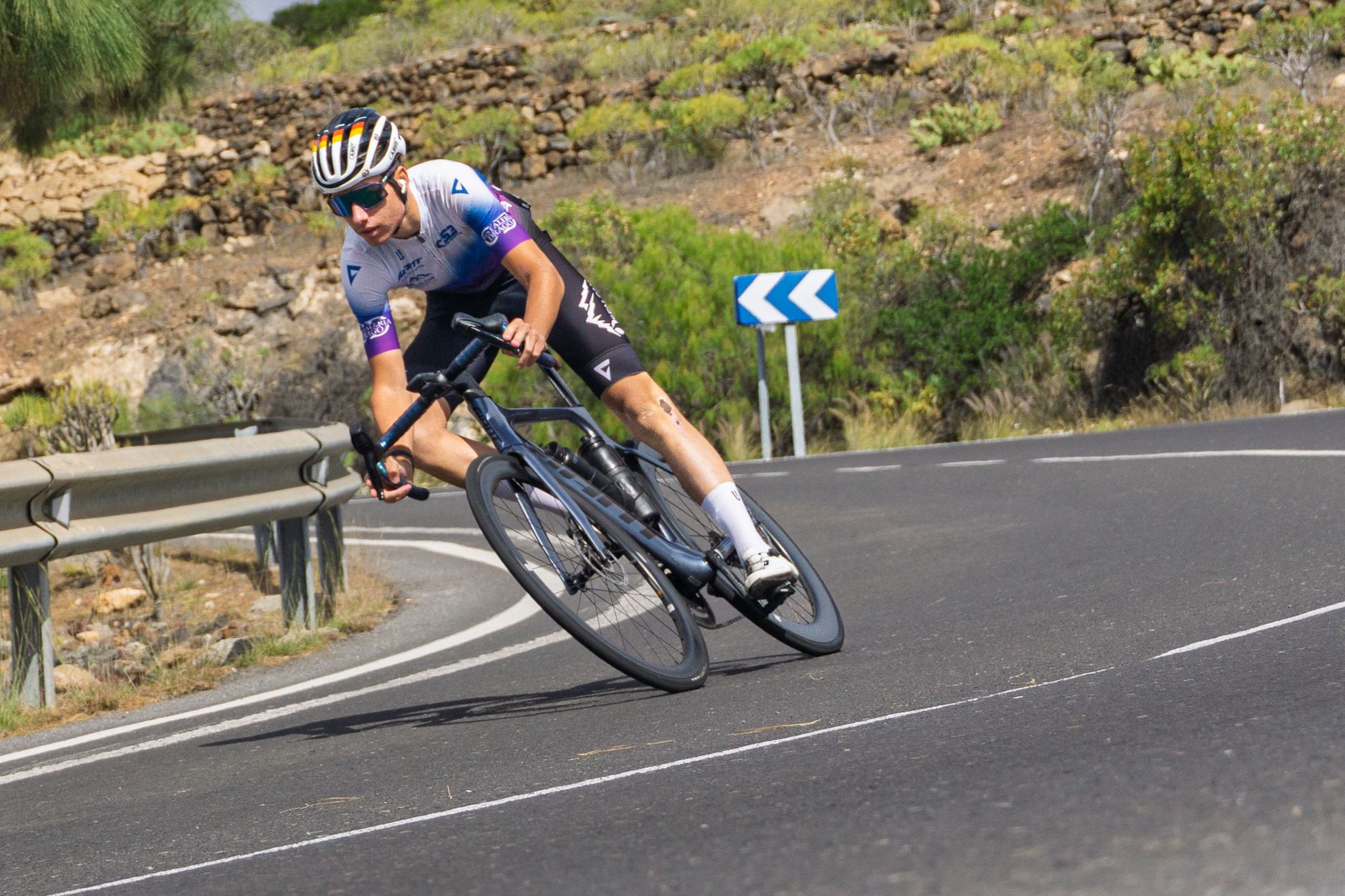 Descending Tenerife roads